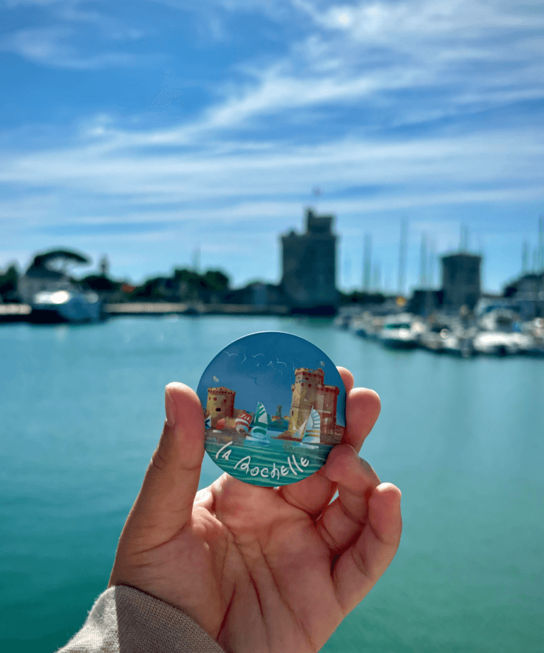 Magnet La rochelle with la rochelle background