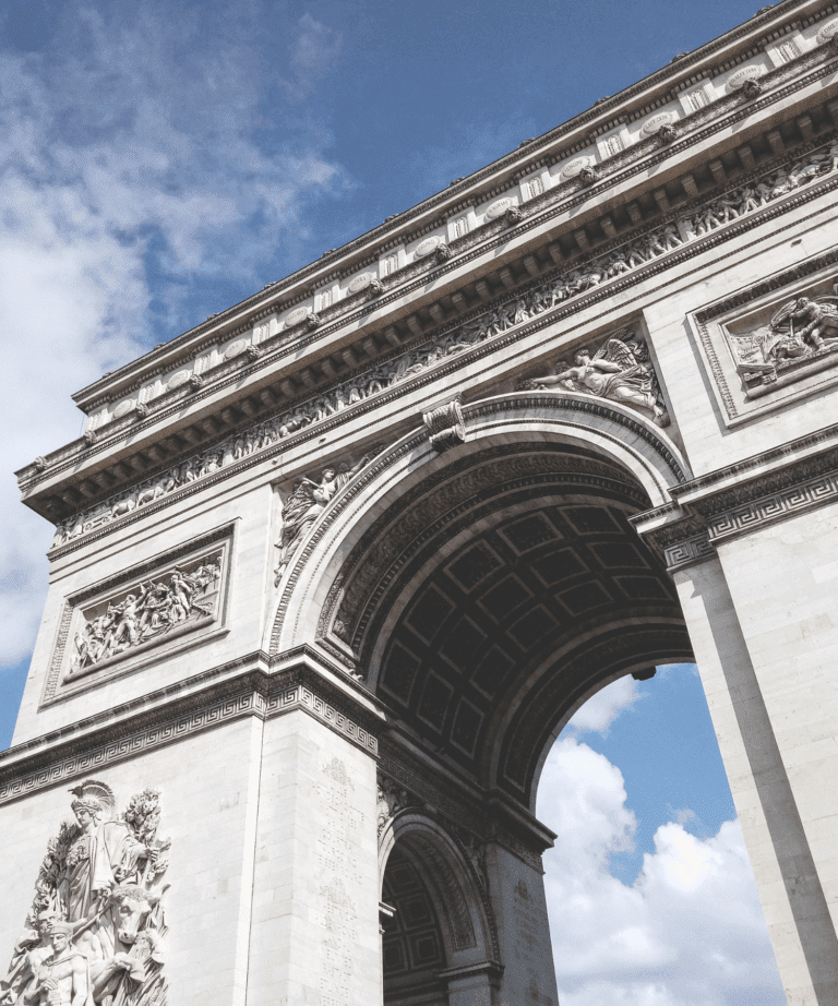 Arc de triomphe close view