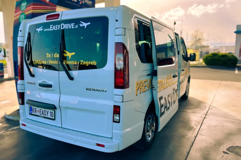 Our Mini bus from Ljubljana to Zagreb Airport